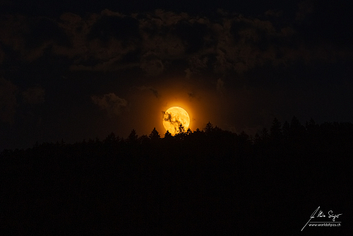 himme_wolken_wetter/img_2121_mond_hdr_1722102838.jpg